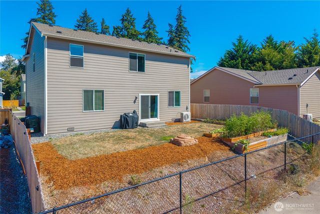 8722 13th Avenue Ct E, Tacoma, WA 98445