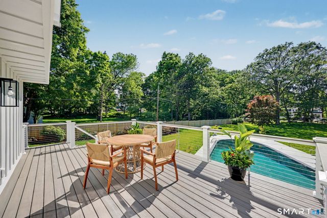 1076 Westover Road, Stamford, CT 06902