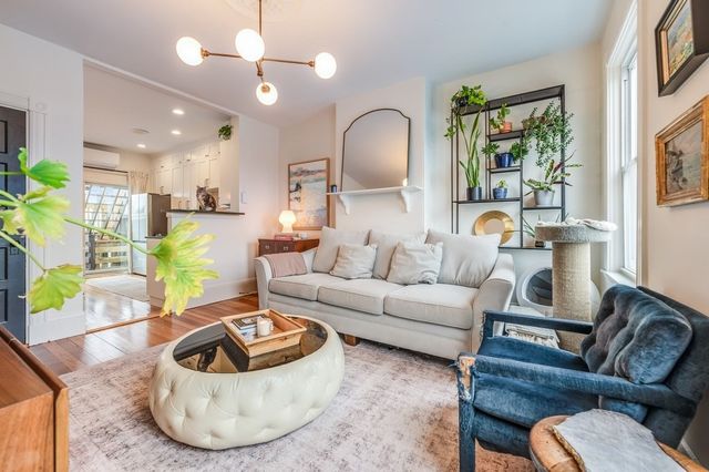 39 Story St 3, Boston, MA 02127