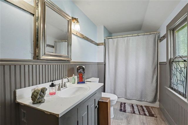 321 N Buckner Tarsney Road, Buckner, MO 64016