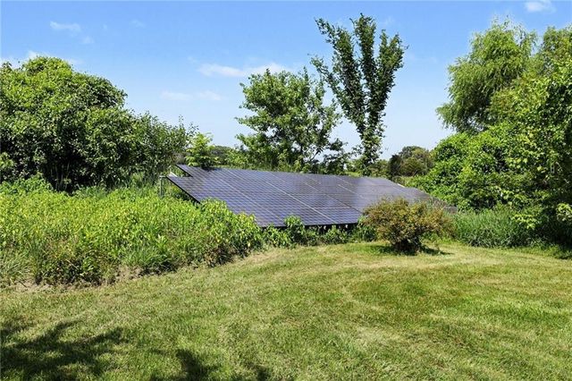 321 N Buckner Tarsney Road, Buckner, MO 64016