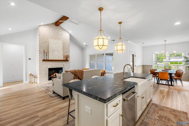 17592 Carillon Drive, Athens, AL 35611