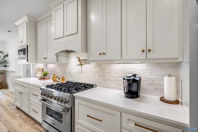 17592 Carillon Drive, Athens, AL 35611