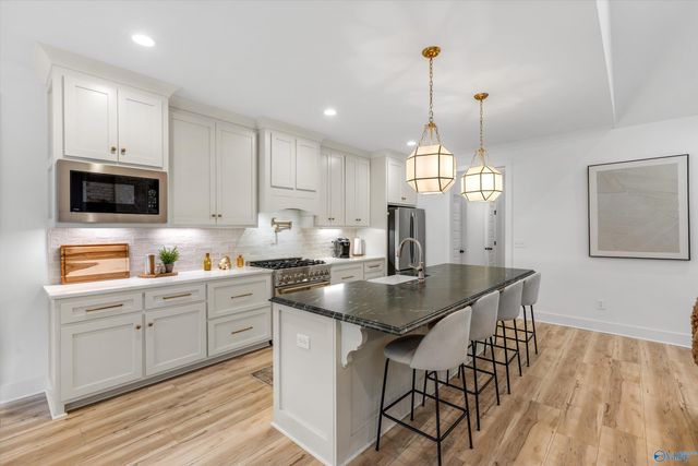 17592 Carillon Drive, Athens, AL 35611