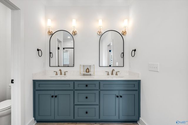 17592 Carillon Drive, Athens, AL 35611