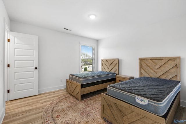 17592 Carillon Drive, Athens, AL 35611