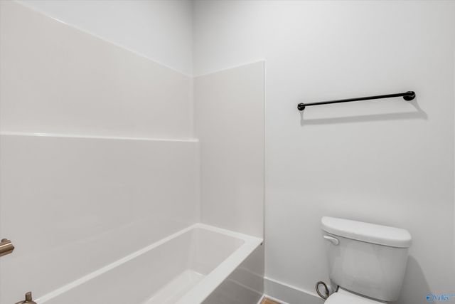 17592 Carillon Drive, Athens, AL 35611