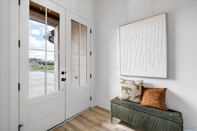 17592 Carillon Drive, Athens, AL 35611