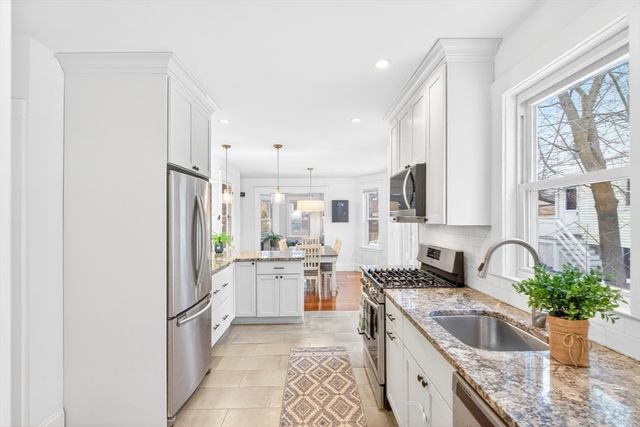 6 Brattle St 6, Arlington, MA 02476