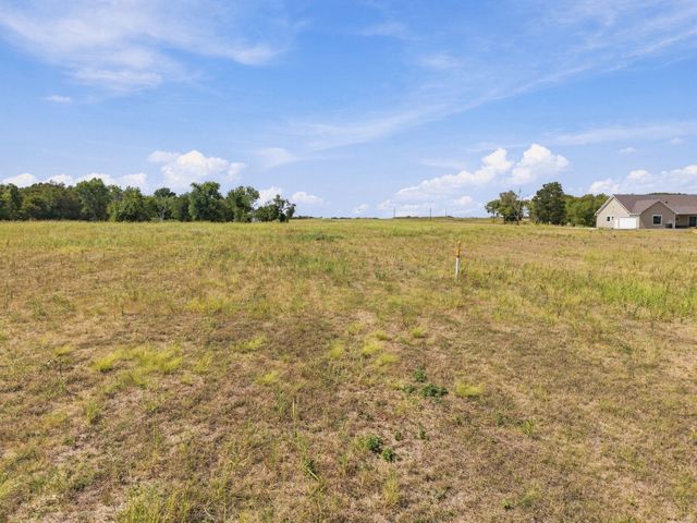 254 N Cooke Road, Ennis, TX 75119