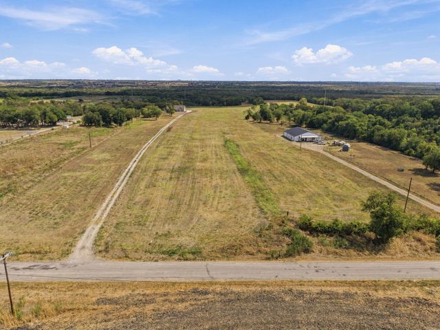 254 N Cooke Road, Ennis, TX 75119