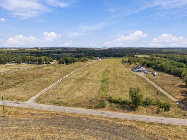 254 N Cooke Road, Ennis, TX 75119