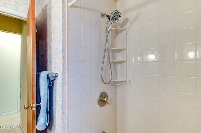 102 Rapple Drive, Colonie, NY 12205