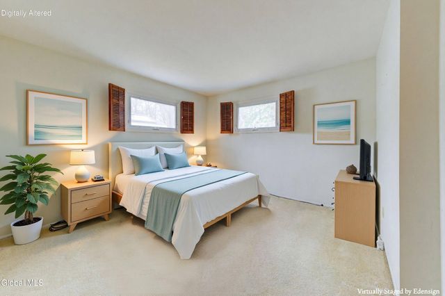 102 Rapple Drive, Colonie, NY 12205