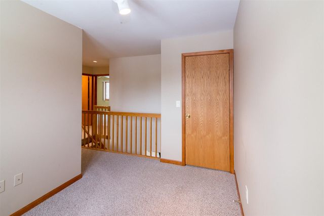 327 Cottonwood Lane, Saline, MI 48176