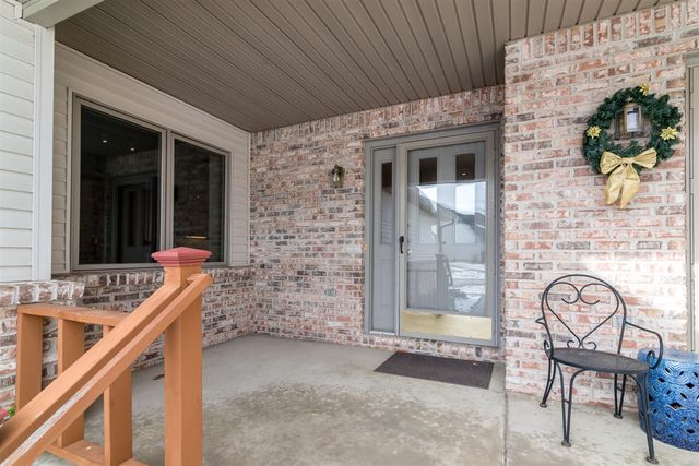 327 Cottonwood Lane, Saline, MI 48176