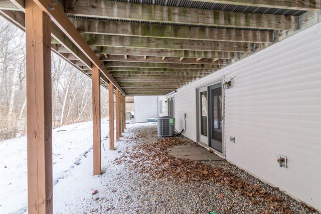 327 Cottonwood Lane, Saline, MI 48176