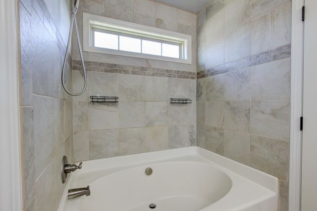 567 Tracy Ln, Clarksville, TN 37040