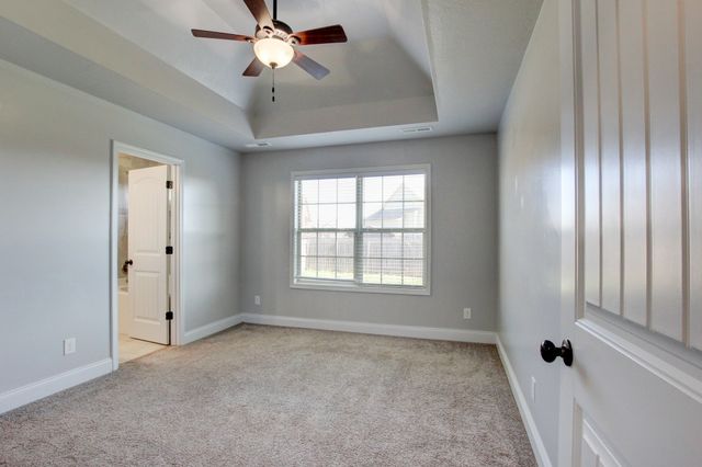 567 Tracy Ln, Clarksville, TN 37040