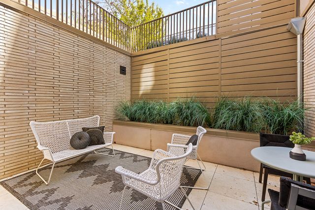 66 CLINTON Street MAISONETTE, New York City, NY 10002