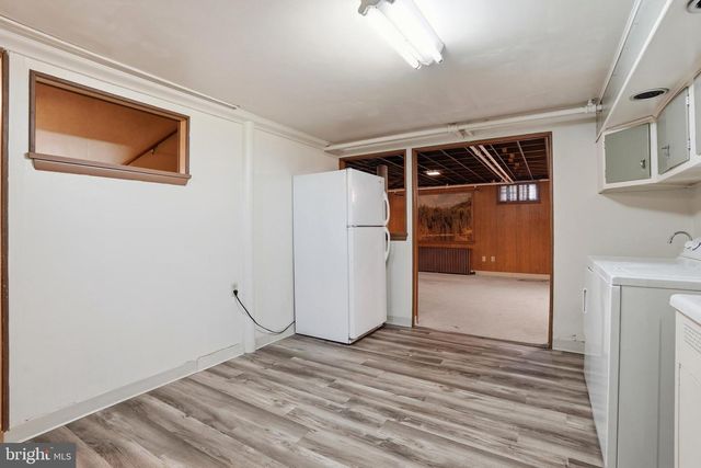 3827 PARK AVE, Schnecksville, PA 18078