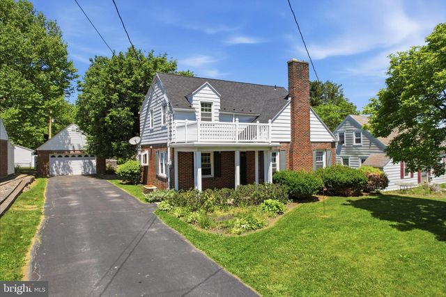 3827 PARK AVE, Schnecksville, PA 18078
