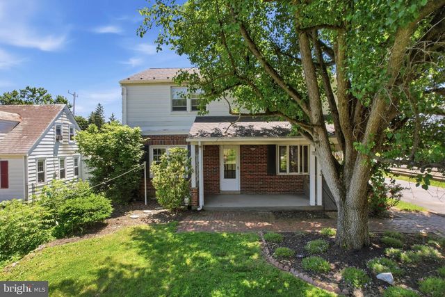 3827 PARK AVE, Schnecksville, PA 18078