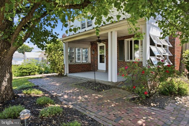 3827 PARK AVE, Schnecksville, PA 18078