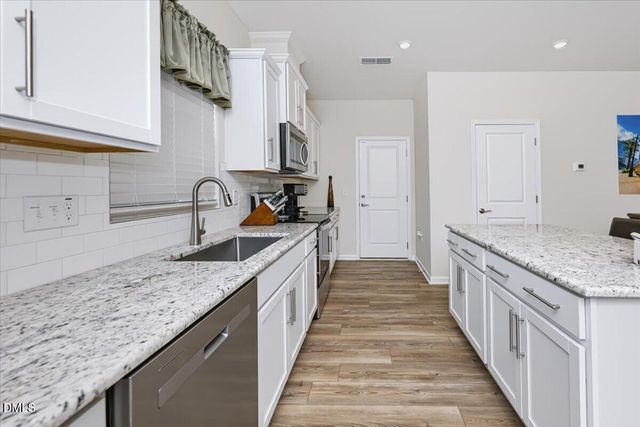 1528 Rhodes Pond Street, Wendell, NC 27591