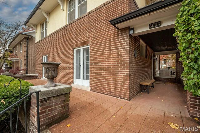 6603 Pershing Avenue, St Louis, MO 63130