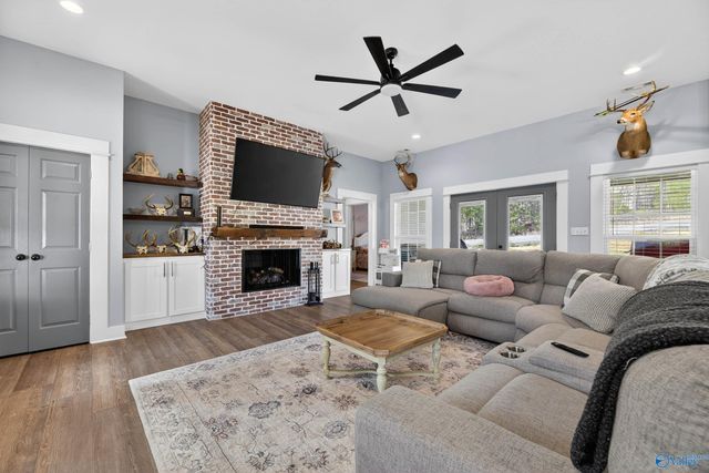 215 Wilson Road, Scottsboro, AL 35769