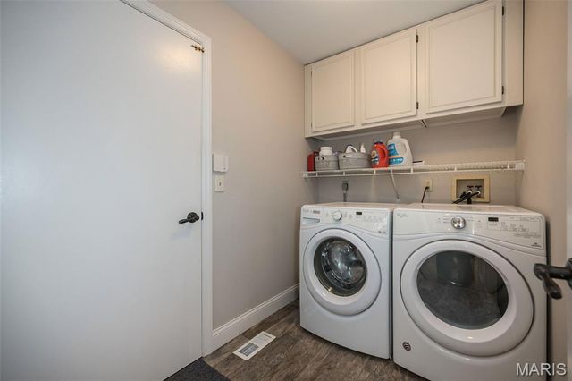 563 Beacon Point Lane, Wildwood, MO 63040