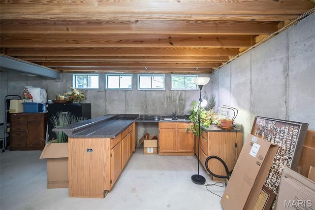 563 Beacon Point Lane, Wildwood, MO 63040