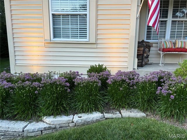 563 Beacon Point Lane, Wildwood, MO 63040