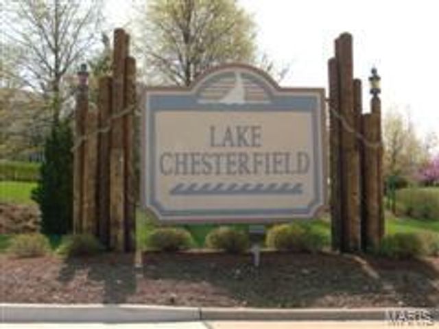 563 Beacon Point Lane, Wildwood, MO 63040