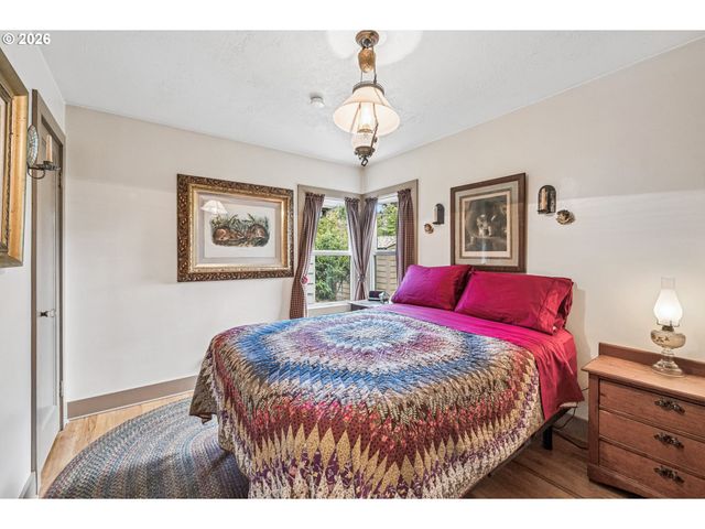 4534 Ne 78TH Pl, Portland, OR 97218