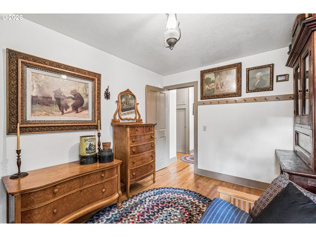 4534 Ne 78TH Pl, Portland, OR 97218