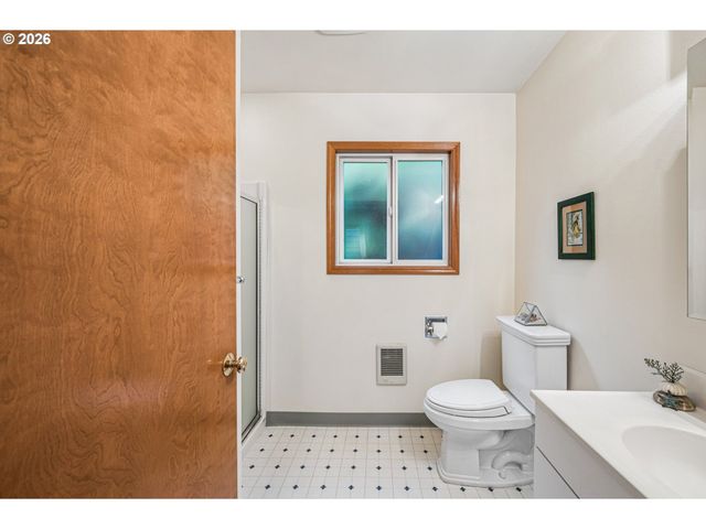 4534 Ne 78TH Pl, Portland, OR 97218