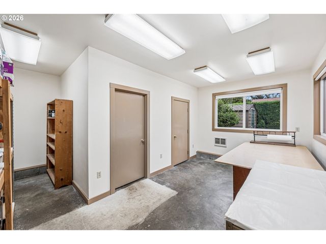4534 Ne 78TH Pl, Portland, OR 97218
