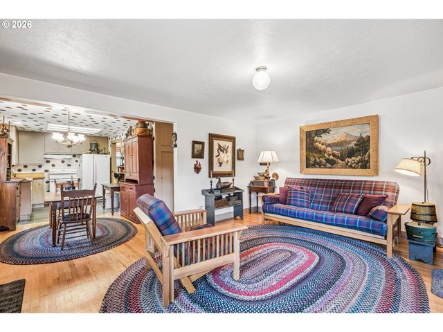 4534 Ne 78TH Pl, Portland, OR 97218