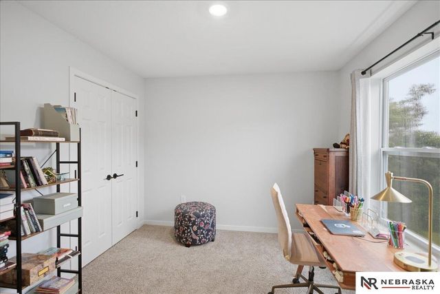 20878 T Court, Elkhorn, NE 68022