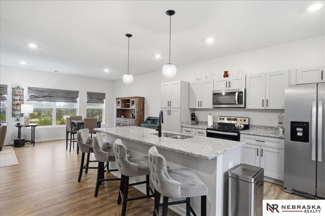 20878 T Court, Elkhorn, NE 68022