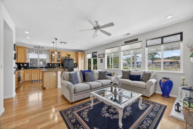7661 Colbert Dr, Rancho Murieta, CA 95683