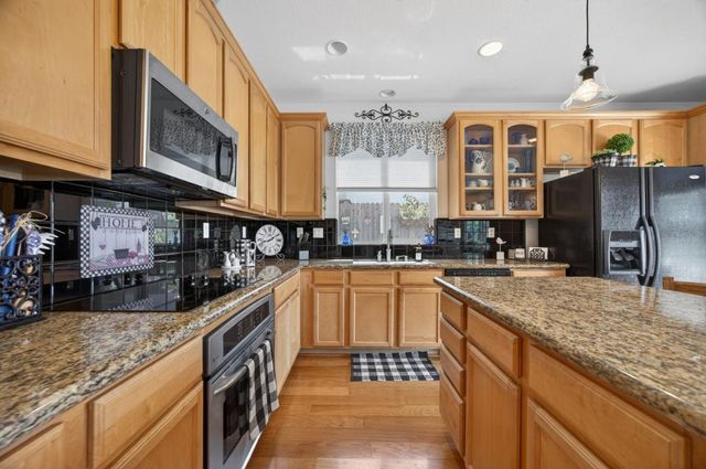 7661 Colbert Dr, Rancho Murieta, CA 95683