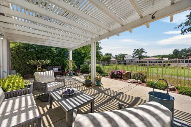 7661 Colbert Dr, Rancho Murieta, CA 95683