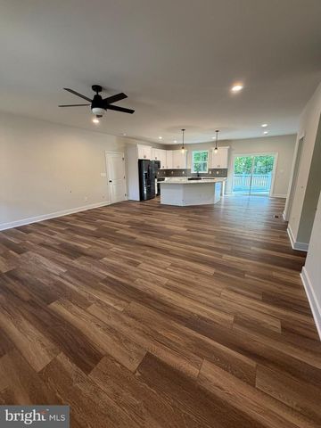 54 LAUREL DR, Mineral, VA 23117