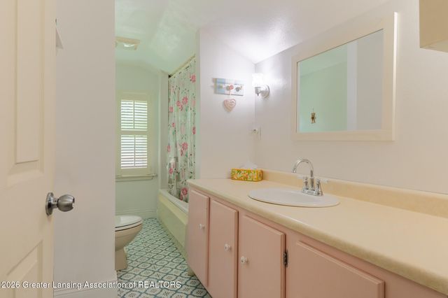 505 E Grand River Avenue, Williamston, MI 48895
