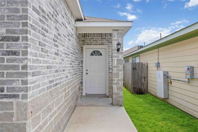 7430 N Star Street, Houston, TX 77088