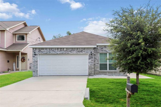 7430 N Star Street, Houston, TX 77088