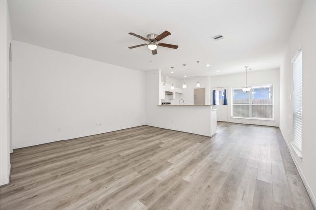7430 N Star Street, Houston, TX 77088